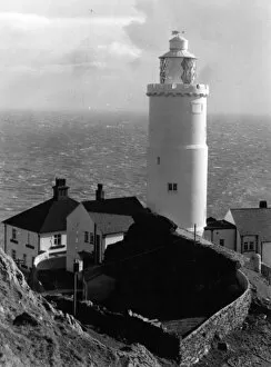 Images Dated 28th November 2016: Start Point lighthouse, Devon