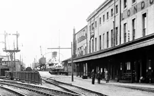 Newhaven Prints: Station Hotel, Newhaven in 1927