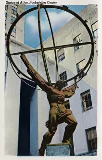 Images Dated 26th August 2016: Statue of Atlas, Rockefeller Center, New York City