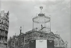 Statue of Eros, Piccadilly Circus, London
