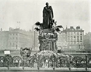 Disraeli Gallery: Statue of Lord Beaconsfield, Parliament Street, London