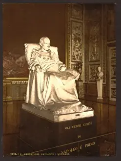 Statue of Napoloen I, dying, Versailles, France