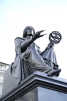 Statue of Nicolaus Copernicus (1473-1543) by Thorvaldsen (17
