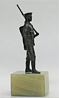 Images Dated 2nd September 2009: Statuette of a 1914 Tommy