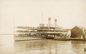 Steam Boat Gallery: Steamer Tashmoo