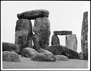 STONEHENGE