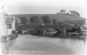 Kendal Prints: Stramongate Bridge and Castle