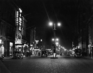 Images Dated 22nd August 2011: The Strand 1950S