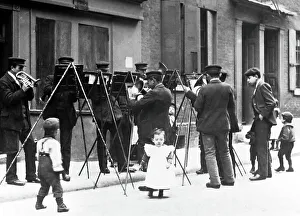 Street musicians in London
