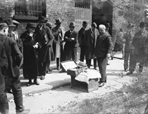 Passers Prints: Street Pedlar 1930S