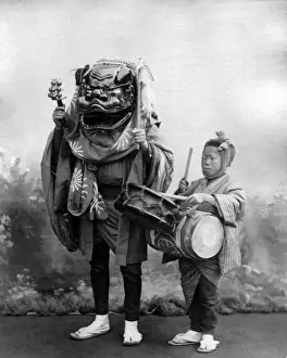 Beating Prints: Street performers, Japan