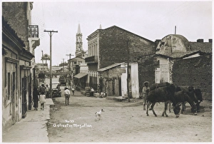 Shabby Gallery: Street scene in Mazatlan, Sinaloa, Mexico