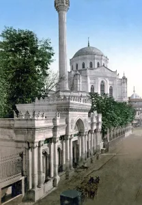Constaninople Prints: Street scene and mosque, Constaninople, (Istanbul), Turkey