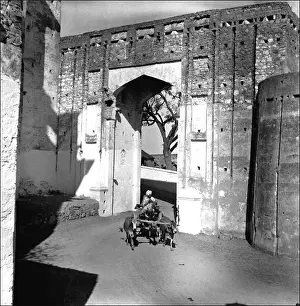 Street scene near Orchha, Madhya Pradesh, India