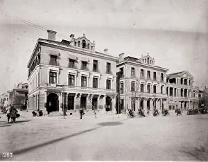 Street scene, Shanghai, China, c. 1890 s, along the Bund