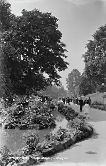 Stroll Prints: Stroll Through Valley Gardens