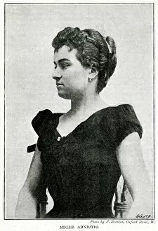 Images Dated 11th November 2020: Strongwoman Mademoiselle Arniotis 1893