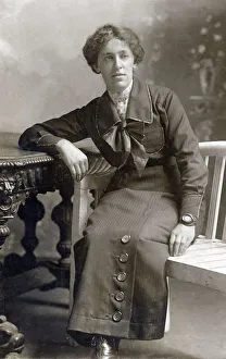 Images Dated 16th October 2019: Studio portrait of a woman with unsual dress and watch