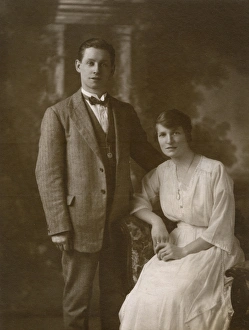 Images Dated 31st March 2017: Studio portrait, young couple