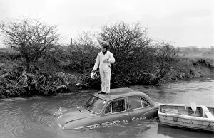 Stuntman attempts to fly car over river