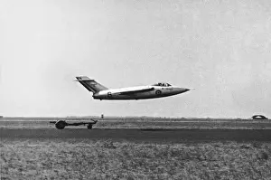 5000 Prints: Sud-Est Se. 5000 Baroudeur Making a High-Speed Flypast of?