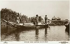 Sudan - Shulluck Hippo Hunters at Hillet-Abbas