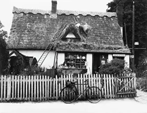 Thatching Prints: Suffolk Thatcher