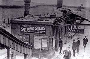Images Dated 17th May 2016: Suffragette Arson