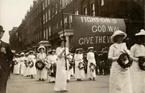 Images Dated 17th May 2016: Suffragette Emily Wilding Davison Funeral 1913