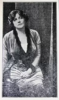 Images Dated 5th November 2013: Suffragette Lena Ashwell
