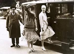 Images Dated 5th November 2018: Summer Fashions of 1928 - Two charming Ascot Gowns