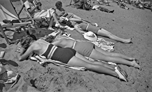 Women Sunbathers 1930S