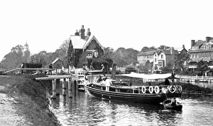 Sunbury Lock, River Thames