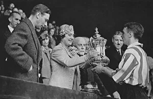 Horatio Collection: Sunderland win FA Cup 1937