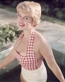 Gingham Gallery: Sunny Blonde Model 1950S