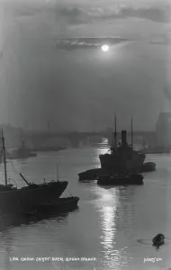 Anchored Prints: Sunset Over London Bridge