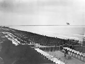 A Supermarine S5 during the 1927 Schneider Trophy race