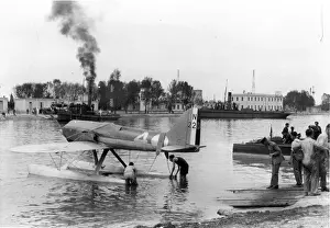 Supermarine S5 N220 is launched at Venice