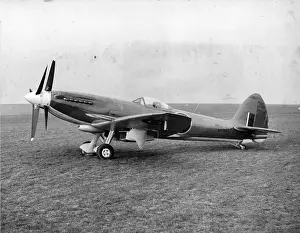 Seafire Prints: Supermarine Seafire F46 LA541