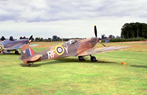 Supermarine Spitfire AR474 - RF-Y