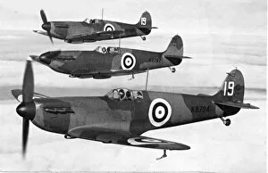 Aloft Gallery: Supermarine Spitfire I trio aloft of 19 Squadron