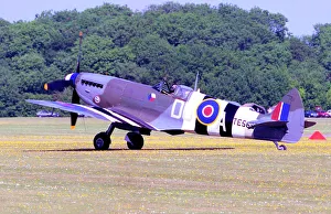 Supermarine Spitfire LF Mk. IXe G-BLCK - TE566