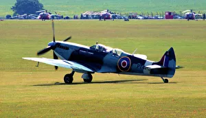 Supermarine Spitfire Mk HF Mk. IXe G-CTIX - PT462