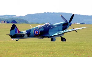 Supermarine Spitfire Mk HF Mk. IXe G-CTIX - PT462