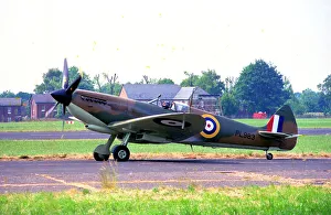 Supermarine Spitfire PR Mk. XI G-MKXI - PL965