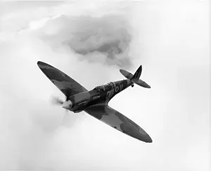 Supermarine Spitfire TRIX ML407