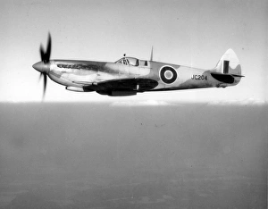 Images Dated 4th February 2015: Supermarine Spitfire VIII, JC204