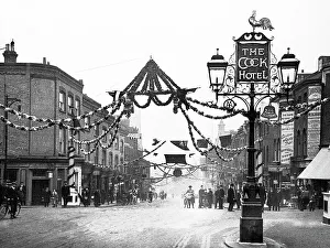 Sutton High Street Christmas 1910