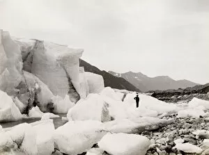 Frozen Gallery: Svartisen Glacier, Nordland, Norway