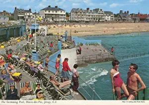 Images Dated 6th May 2020: The Swimming Pool, Havre-des-Pas, Jersey, Channel Islands. Date: 1960s